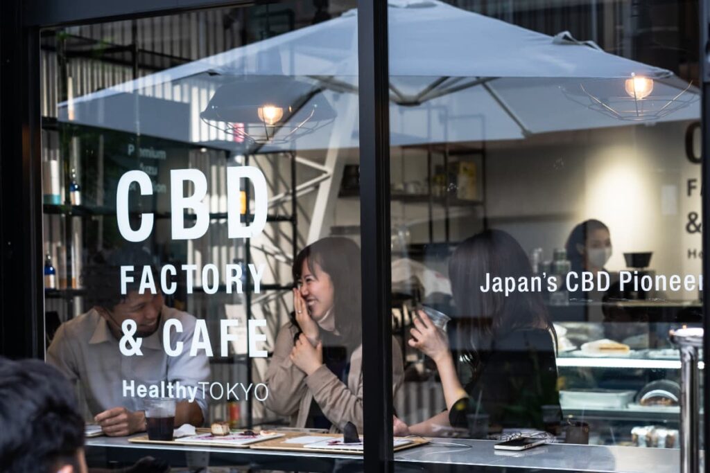 渋谷・代官山にある愛犬と楽しめるCBDカフェ HealthyTOKYO CBD Shop & Cafe Daikanyama